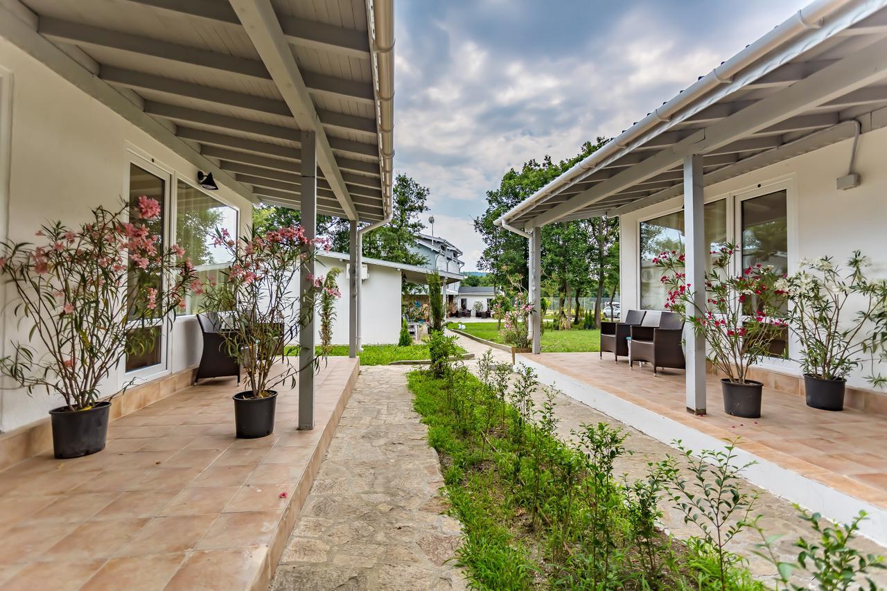 St Anastasia Hotel Burgas Exterior foto